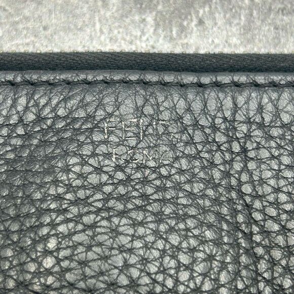 Fendi Faces Black Zip Leather Clutch Bag Mens Unisex 2016 Fall/Winter - Picture 8 of 16